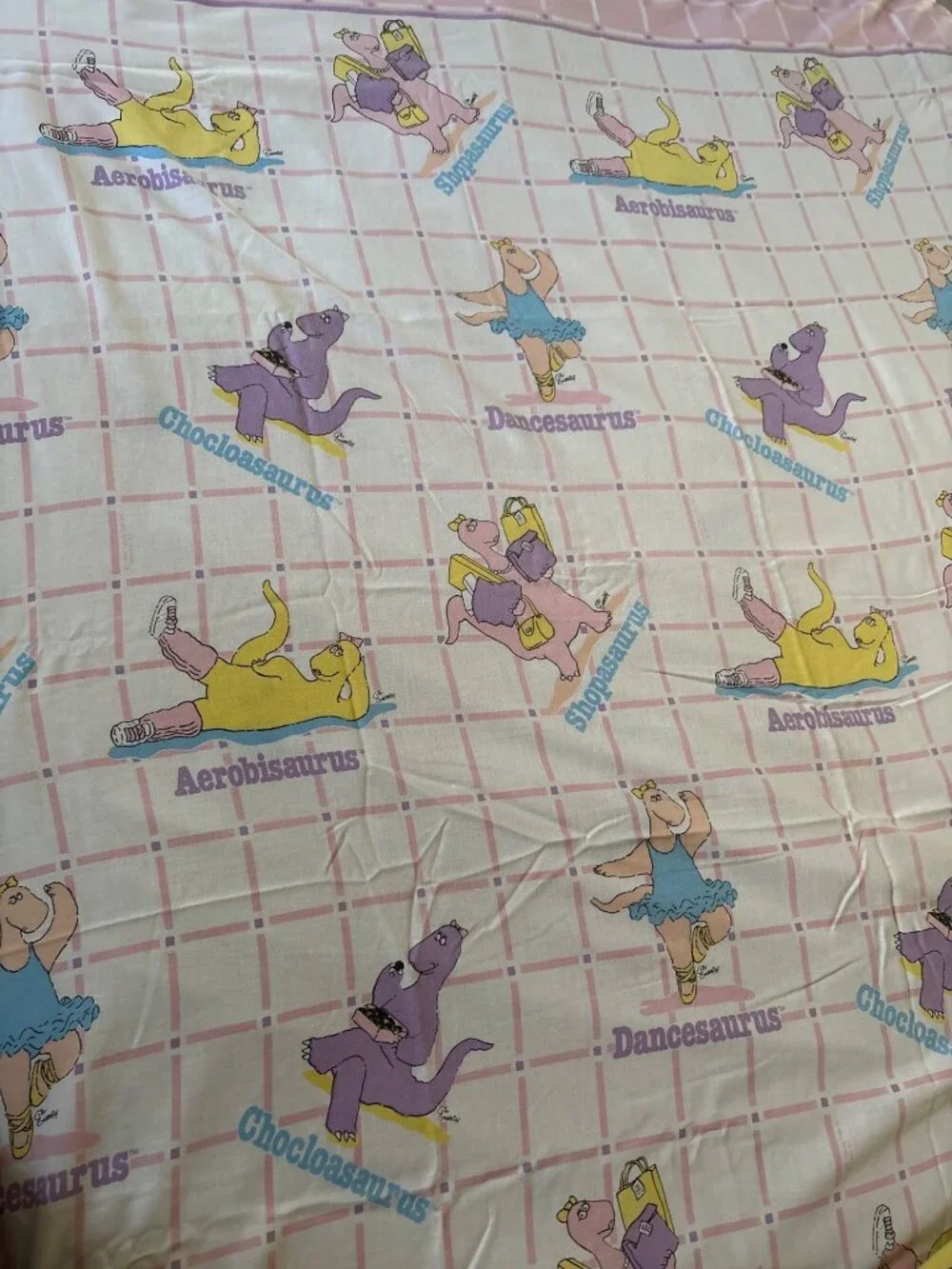 1986 Talking Tops Dinosaurus Top Sheet Fabric Aerobisaurus Dancesaurus Cutter